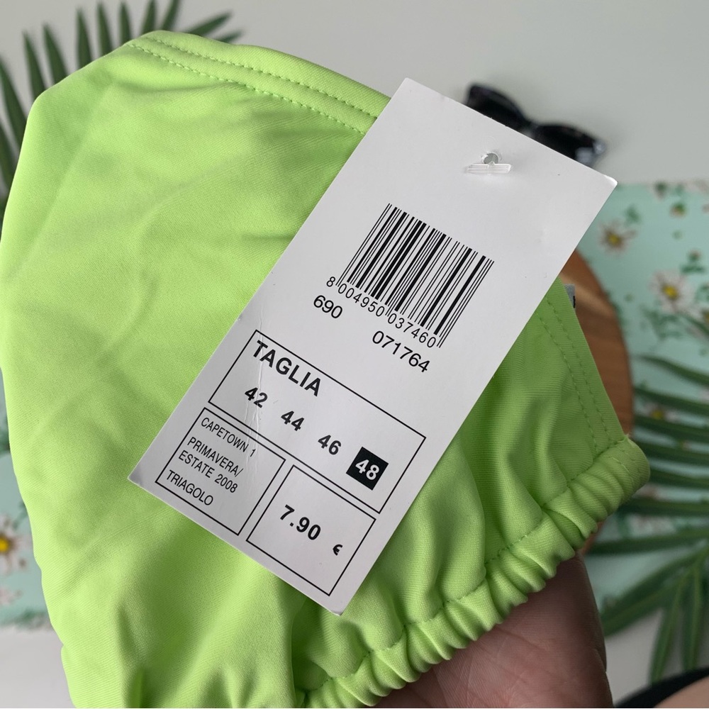 NWT Neon Green Two Piece Bikini Swimsuit Set w/ Brief shorts Bottoms - Lycra - Picture 11 of 11